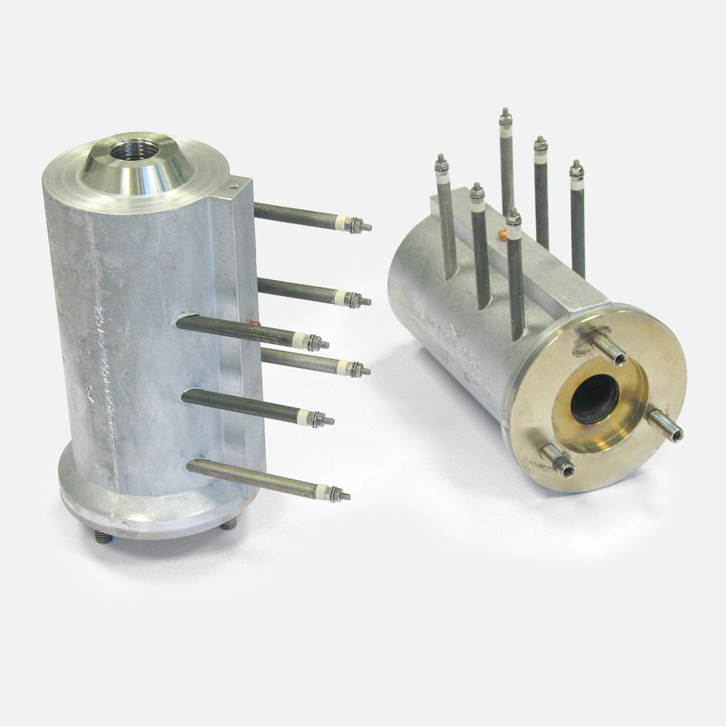 Cast-In Heaters are suitable for food industry machinery and pharmaceutical facilities. They are used for sealing and welding with and without coating. Based on uniform heat distribution, high precision of contact surfaces, reaction fast temperature range
