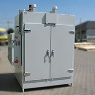 Your standard industrial ovens as a universal solution. With an Ihne & Tesch industrial furnace or dryer, almost every application for the heat treatment of parts can be covered. Preheating, tempering, drying, curing, etc.