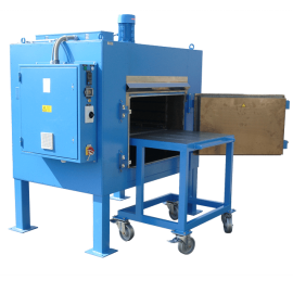 The drying ovens as so-called shuttle ovens facilitate the handling of heavy parts. There are versions with loading aids at the same height or completely retractable bogie cars. Smooth-running swivel and / or fixed castors support the operator when loadin