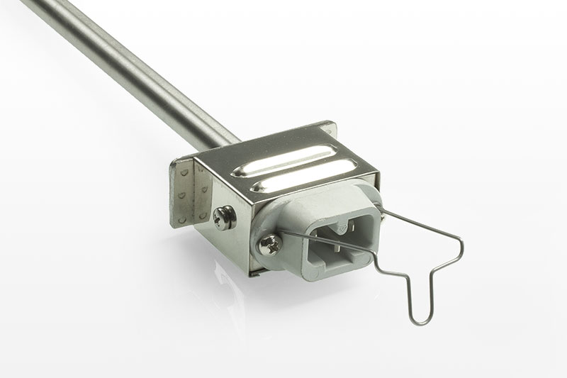 connection option Q: + socket eg. KO110/T200 10A/250V available as well with satety stirrup