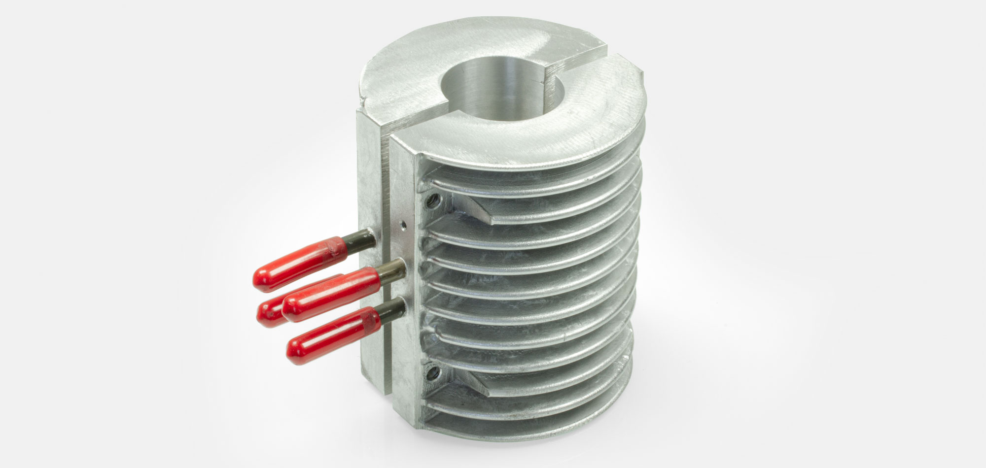 Cast-In Heaters are suitable for food industry machinery and pharmaceutical facilities. They are used for sealing and welding with and without coating. Based on uniform heat distribution, high precision of contact surfaces, reaction fast temperature range
