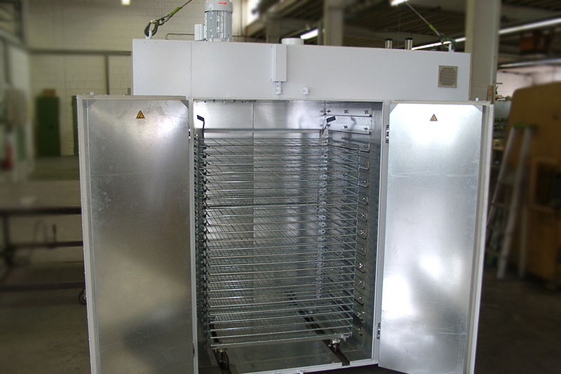 Efficient loading is provided with loading trolleys, or for pulse drying of textiles (T-shirts, Jeans, etc.), synthetic parts (hydraulic hoses) and others. The designs of trolleys are as per application requirements. Drying times can be realised via time